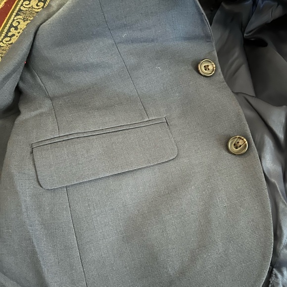 Boys Ralph Lauren navy blue suit.  With dress shirt.  Size 10r - Picture 11 of 17